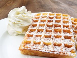 Mengenal Waffle Ice Cream & Rekomendasinya di MOMOYO 2 kue waffle