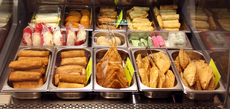 12 Rekomendasi Menu Takjil Buka Puasa yang Praktis & Enak 13 gorengan campur